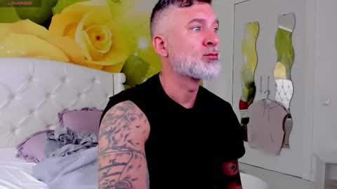 Nico online show from October 8, 7:50 am