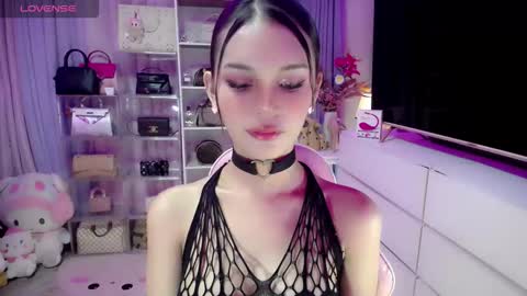 aivee online show from October 10, 6:23 am