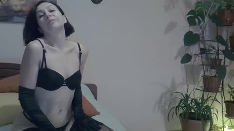 blue_berryx online show from November 11, 4:12 am