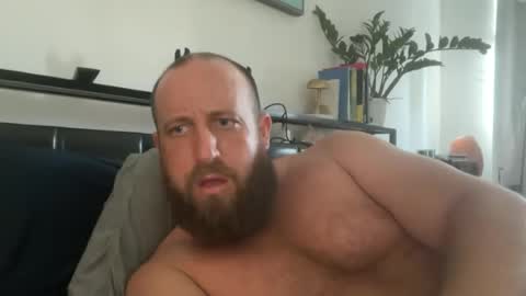 blue_eyes247 online show from June 18, 9:08 pm