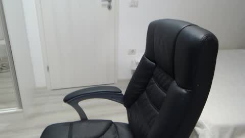 Juliet online show from October 15, 4:40 pm