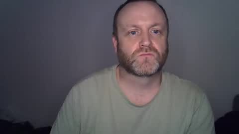 blue_eyes_paul online show from February 14, 2:41 am