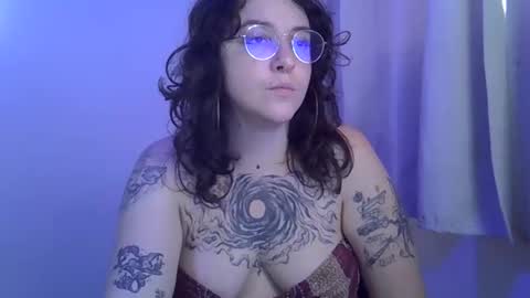 blue_liz online show from October 3, 6:27 pm