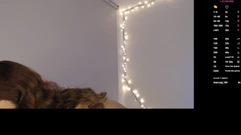 Snapshot of blue_nebula chatting on February 2, 2:06 am Blue online show from February 2, 2:06 am