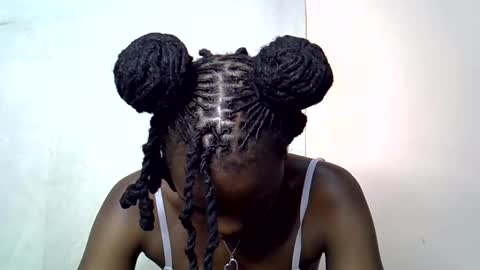 Snapshot of blue_savagee chatting on October 14, 3:24 pm blue_savagee online show from October 14, 3:24 pm