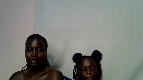 Snapshot of blue_savagee chatting on October 17, 6:43 pm blue_savagee online show from October 17, 6:43 pm