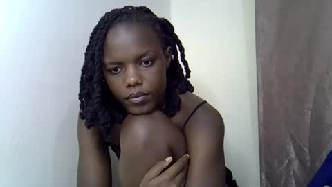 Snapshot of blue_savagee chatting on November 25, 7:14 pm blue_savagee online show from November 25, 7:14 pm