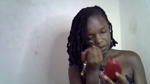 Snapshot of blue_savagee chatting on November 29, 3:26 pm blue_savagee online show from November 29, 3:26 pm