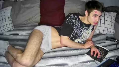 Snapshot of blue_w0rld chatting on February 20, 1:13 am SONNYVAN online show from February 20, 1:13 am