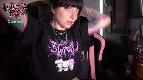 Blue online show from March 13, 12:06 am