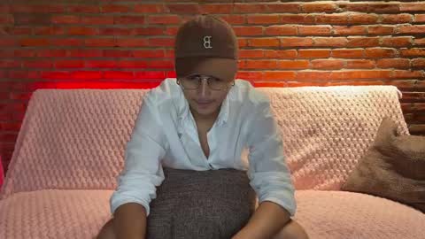 Daan online show from June 3, 1:41 am