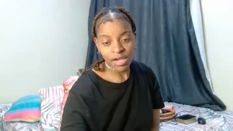 Snapshot of bluedi622952 chatting on March 29, 5:13 pm Tee online show from March 29, 5:13 pm