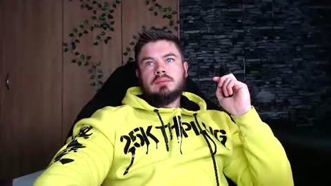 blueeyeboy0 online show from July 23, 7:17 am