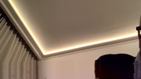 blueeyedboy021170 online show from December 3, 10:30 pm