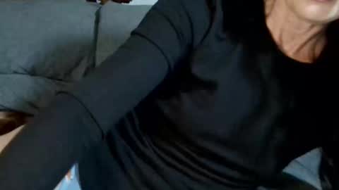 Snapshot of blueeyedlie chatting on March 3, 5:30 pm Blueeyedlie online show from March 3, 5:30 pm