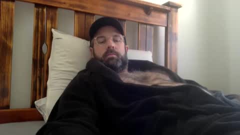 blueeyes705 online show from October 14, 5:41 am