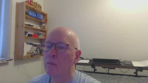 blueeyesn8 online show from January 27, 9:23 am