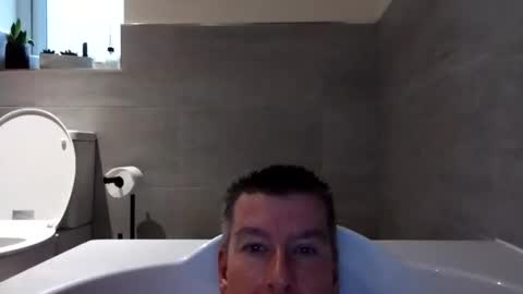 Snapshot of blueeyesteele chatting on September 14, 3:55 pm blueeyesteele online show from September 14, 3:55 pm