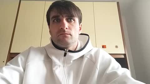 bluejoee online show from February 16, 12:56 pm