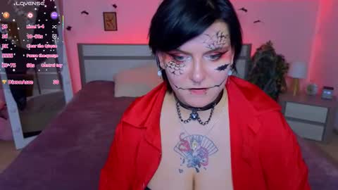 Hi my name is Lunaray online show from October 16, 11:11 am