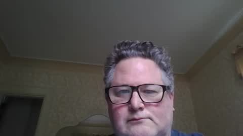 bluemoose70 online show from October 25, 4:46 pm