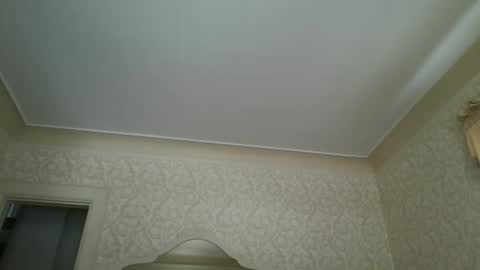 Snapshot of bluemoose70 chatting on February 17, 7:31 pm bluemoose70 online show from February 17, 7:31 pm