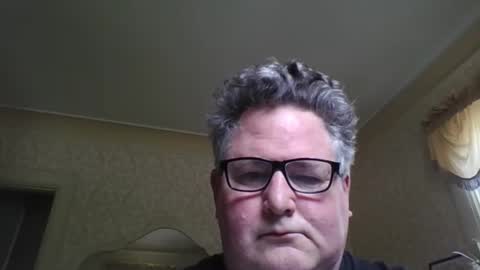 Snapshot of bluemoose70 chatting on June 6, 4:12 pm bluemoose70 online show from June 6, 4:12 pm