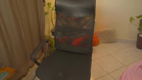 FLORAA online show from September 30, 3:06 pm