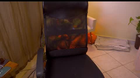 FLORAA online show from October 15, 1:00 pm