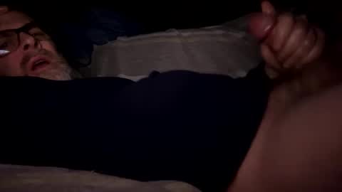 Snapshot of bluesinspired chatting on December 16, 4:06 am Bluesinspired online show from December 16, 4:06 am