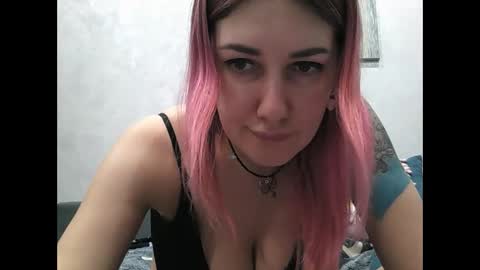 BlueXOwl online show from February 28, 7:46 pm