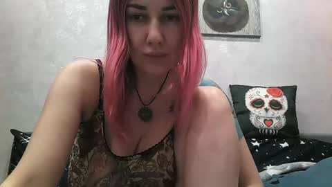 BlueXOwl online show from March 10, 8:56 pm