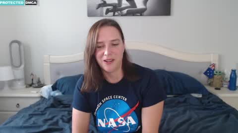Snapshot of bluexstacey chatting on April 14, 9:04 am Stacey online show from April 14, 9:04 am