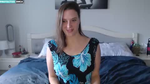 Stacey online show from July 28, 3:35 am