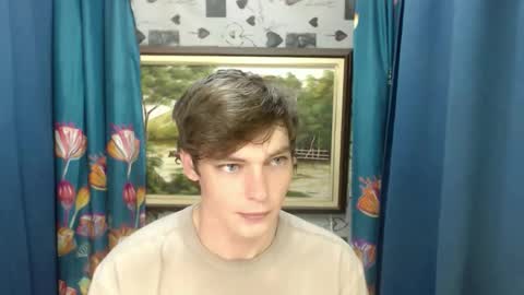 blueeyedboyisasia online show from May 11, 5:13 am