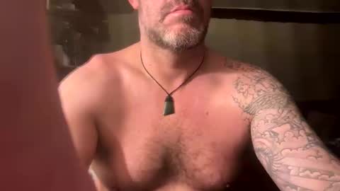 Blueyloey online show from November 27, 4:14 am