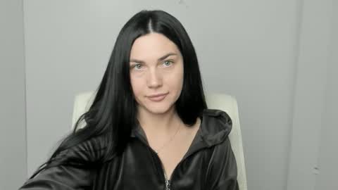 Snapshot of blum_kelly chatting on October 7, 7:16 am Kelly online show from October 7, 7:16 am