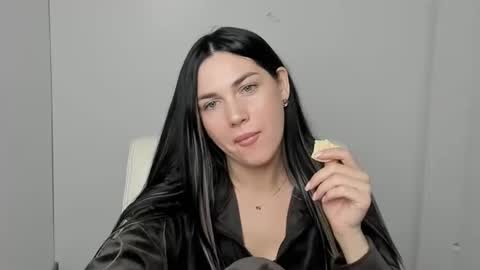 Snapshot of blum_kelly chatting on October 9, 7:50 am Kelly online show from October 9, 7:50 am