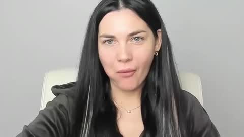 Snapshot of blum_kelly chatting on October 24, 8:00 am Kelly online show from October 24, 8:00 am