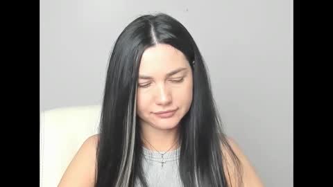 Snapshot of blum_kelly chatting on November 15, 6:44 am Kelly online show from November 15, 6:44 am