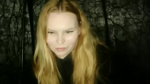 Snapshot of blushing_star chatting on October 2, 4:03 pm blushing_star online show from October 2, 4:03 pm