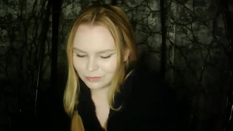 Snapshot of blushing_star chatting on October 9, 4:38 pm blushing_star online show from October 9, 4:38 pm