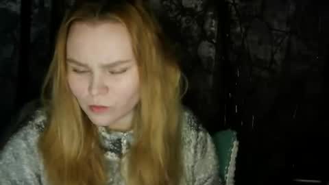 Snapshot of blushing_star chatting on November 2, 5:04 pm blushing_star online show from November 2, 5:04 pm