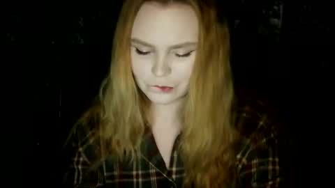 Snapshot of blushing_star chatting on November 7, 4:51 pm blushing_star online show from November 7, 4:51 pm