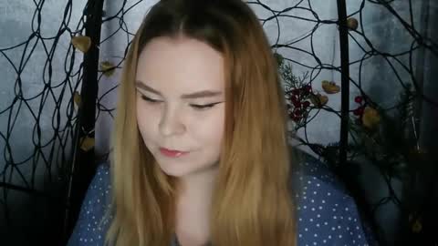 blushing_star online show from March 28, 8:58 am