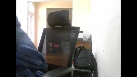 Snapshot of bluuthunder1914 chatting on October 7, 5:32 pm bluuthunder1914 online show from October 7, 5:32 pm