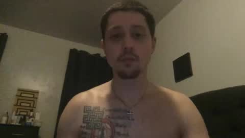 Snapshot of bmiichael327 chatting on December 15, 6:39 am bmiichael327 online show from December 15, 6:39 am