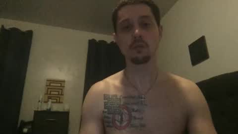 Snapshot of bmiichael327 chatting on April 24, 4:04 am bmiichael327 online show from April 24, 4:04 am