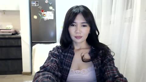 Snapshot of bmw_lovee chatting on March 11, 4:13 pm Liya online show from March 11, 4:13 pm