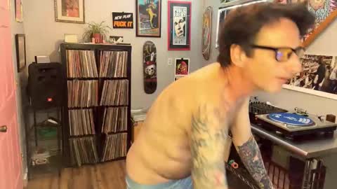 Snapshot of bnczuperzexy chatting on March 18, 8:12 pm ZuperZexyZounds online show from March 18, 8:12 pm